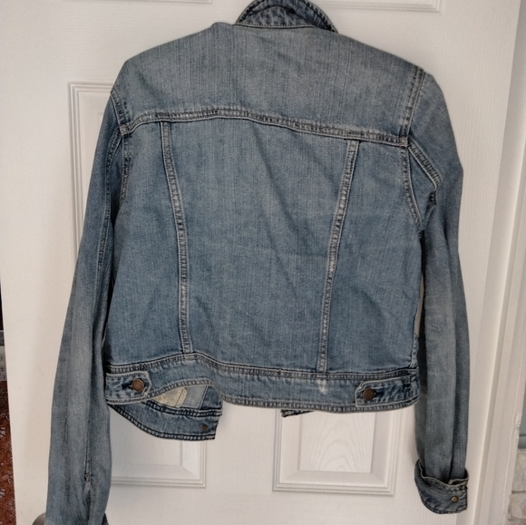 Vintage American Eagle Croppish denim jacket has adjustable band size Large - Picture 4 of 8